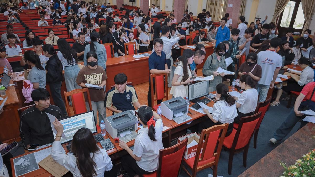 Ngày hội nhập học Trường Đại học Nghệ An - Khởi đầu hành trình mới