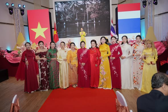 Sinh viên Trường Đại học Nghệ An – Tỏa sáng bản lĩnh, lan tỏa văn hóa Việt tại Thái Lan