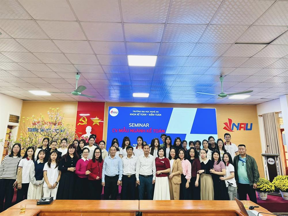Semina khoa Kế toán - Kiểm toán: Xây dựng mẫu CV chuẩn ngành Kế toán 