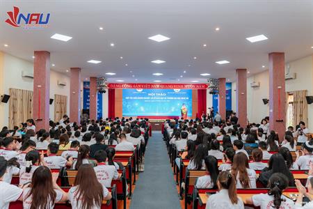 Hội thảo “Nâng cao chất lượng tổ chức đào tạo các ngành Sư phạm Khoa học Tự nhiên, Giáo dục Tiểu học và Giáo dục Mầm non”