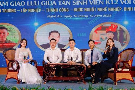 Lan tỏa tinh thần “Ra trường - Lập nghiệp - Thành công”: Cựu sinh viên NAU trở lại, truyền lửa đam mê và khát vọng cho thế hệ tiếp nối