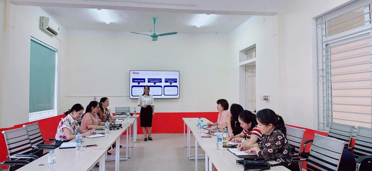 Seminar: “Nâng cao năng lực xây dựng đề thi Triết học Mác – Lênin đáp ứng chuẩn đầu ra chương trình đào tạo năm 2025”