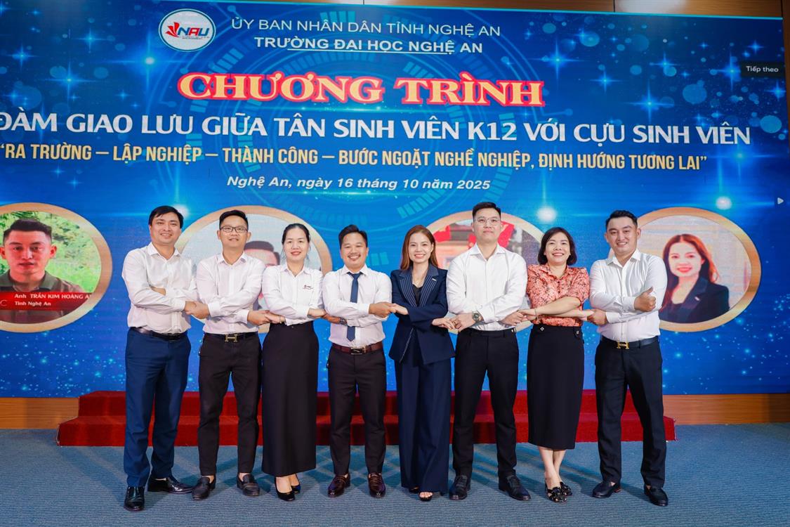 Tọa đàm giao lưu giữa Cựu sinh viên và Tân sinh viên K12 Trường Đại học Nghệ An: Kết nối, sẻ chia và truyền cảm hứng