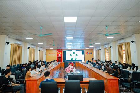 Webinar quốc tế về giảng dạy Tiếng Anh gắn với các mục tiêu phát triển bền vững