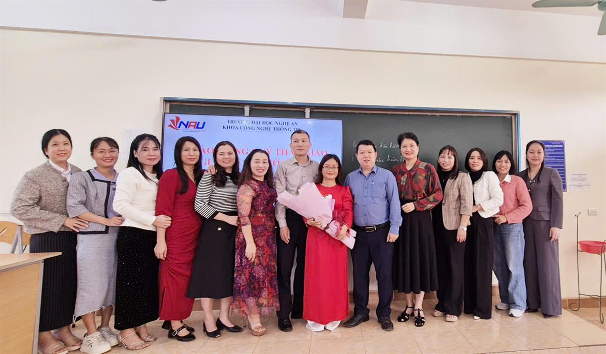 CHÚC MỪNG CÔ GIÁO NGỌC THÀNH – KHOA CNTT_NAU ĐẠT GIẢI BA HỘI GIẢNG CHÀO MỪNG NGÀY NHÀ GIÁO VIỆT NAM 20/11