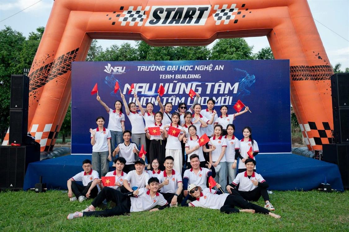 Team building NAU vững tâm- vươn tầm cao mới