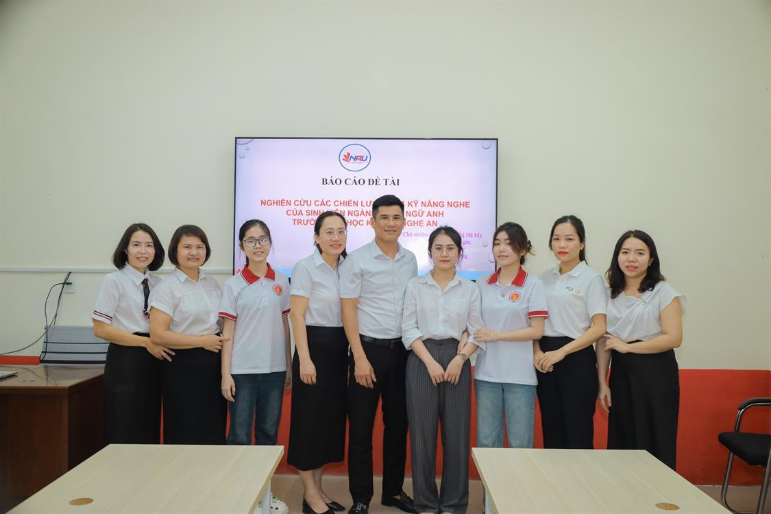 Lan tỏa nghiên cứu khoa học cho sinh viên ngay từ những bước đi đầu tiên