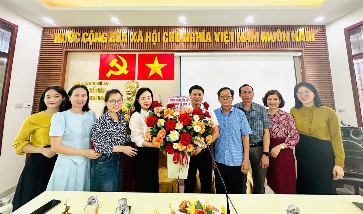 Tích hợp phát triển bền vững trong chương trình đào tạo ngành Marketing: Tư duy mới cho thế hệ nhà tiếp thị hiện đại