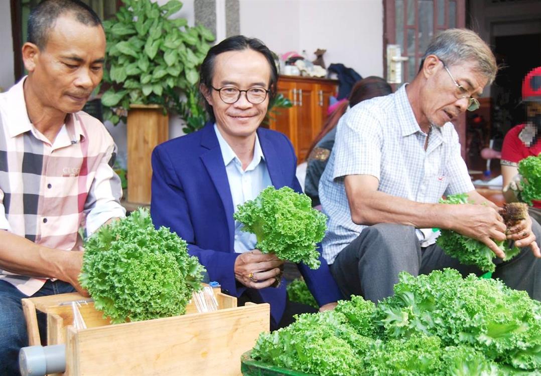 Khoa Nông Lâm Ngư, Trường Đại học Nghệ An đồng hành cùng người dân trên địa bàn tỉnh Lâm Đồng