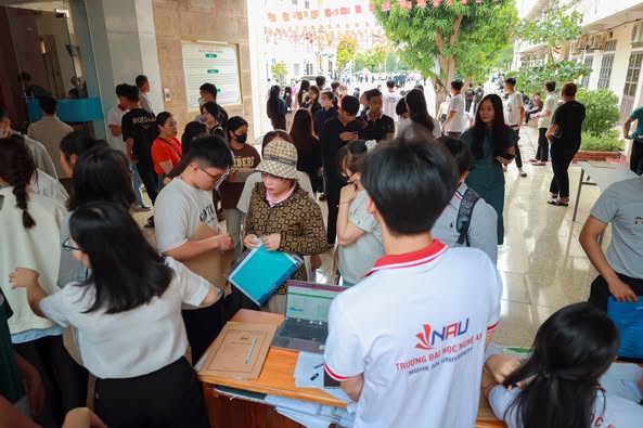 Thông báo tuyển sinh hệ VLVH, liên thông Đại học năm 2025