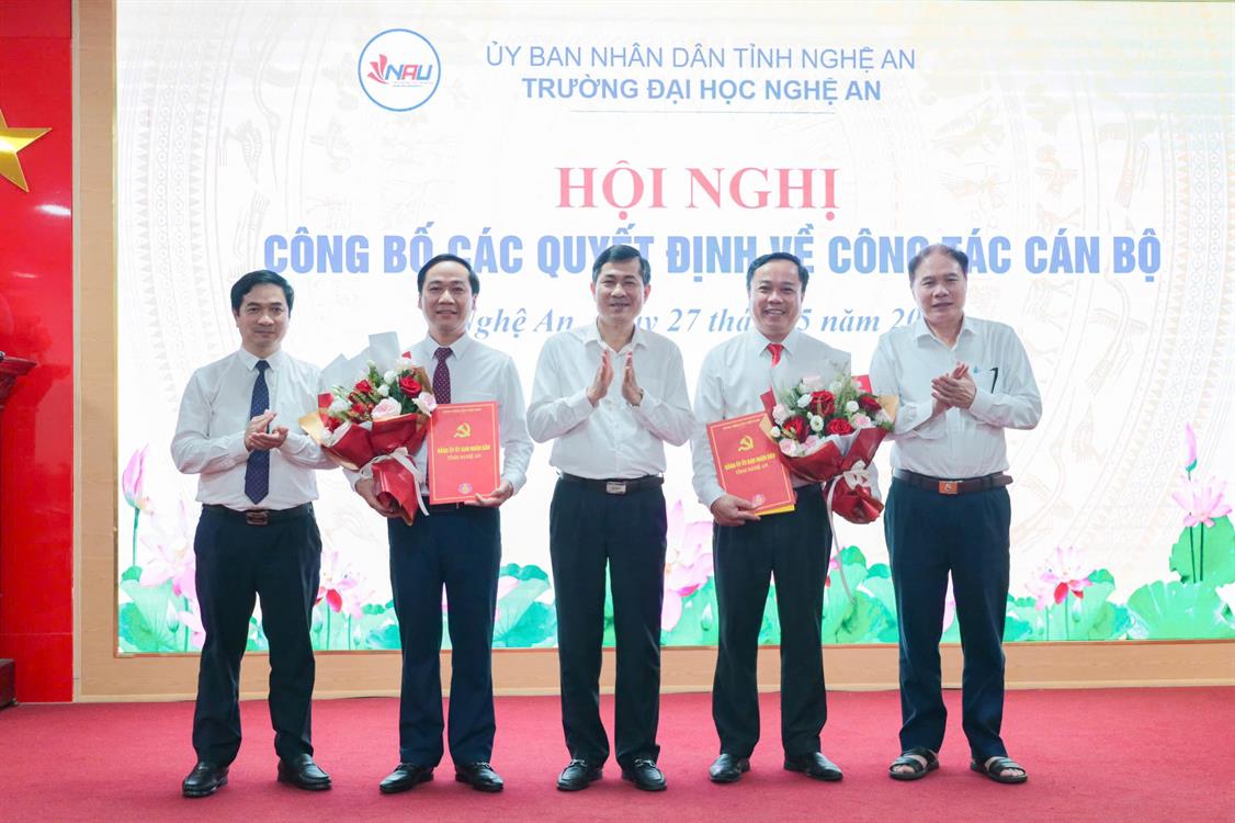 Kiện toàn nhân sự Lãnh đạo - Tạo động lực mới cho sự phát triển của Trường Đại học Nghệ An